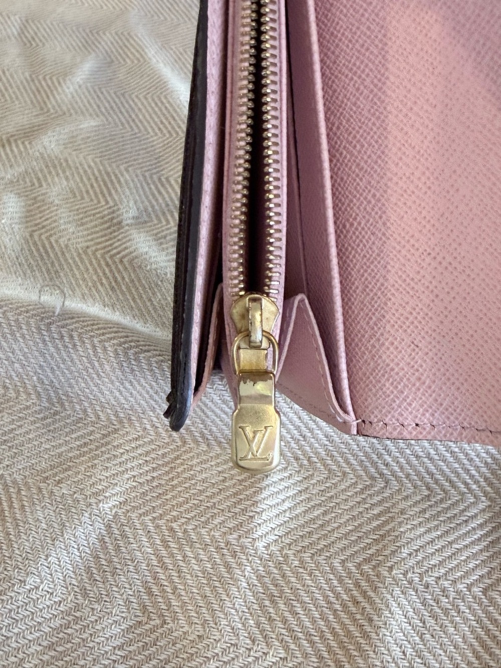Louis Vuitton Monogram Canvas Flap Wallet - Brown with Pink interior - Picture 6 of 9